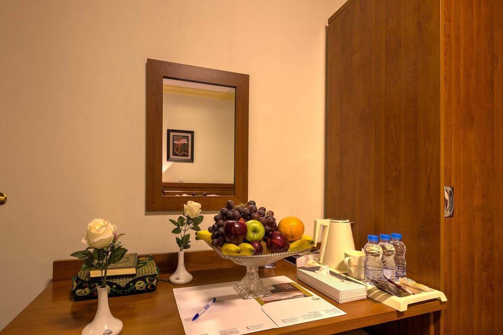 Mawaddah Al Noor Hotel Sultanah Екстериор снимка