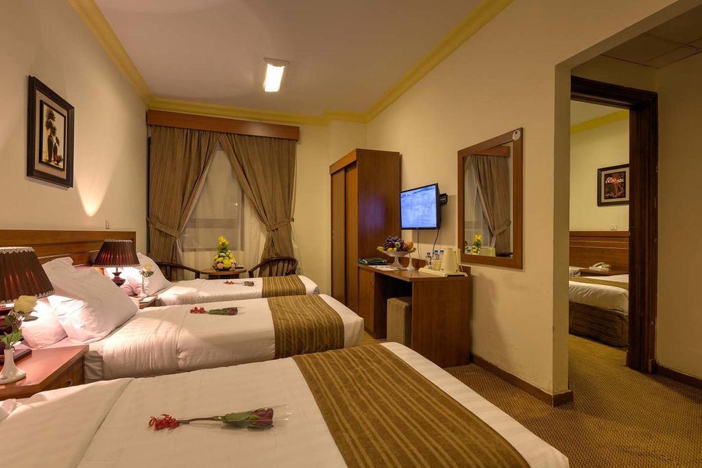 Mawaddah Al Noor Hotel Sultanah Екстериор снимка